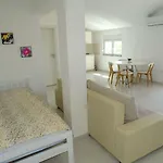 S Bazenom Anastazija Villa Poljica (Zadar)