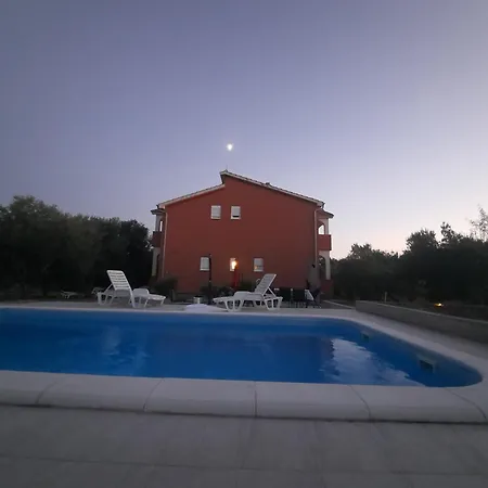 S Bazenom Anastazija 빌라 Poljica (Zadar)