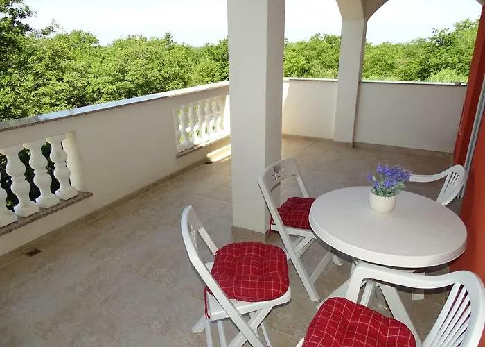 S Bazenom Anastazija *