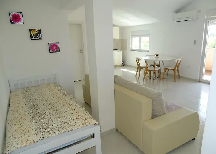 S Bazenom Anastazija 빌라 Poljica (Zadar)